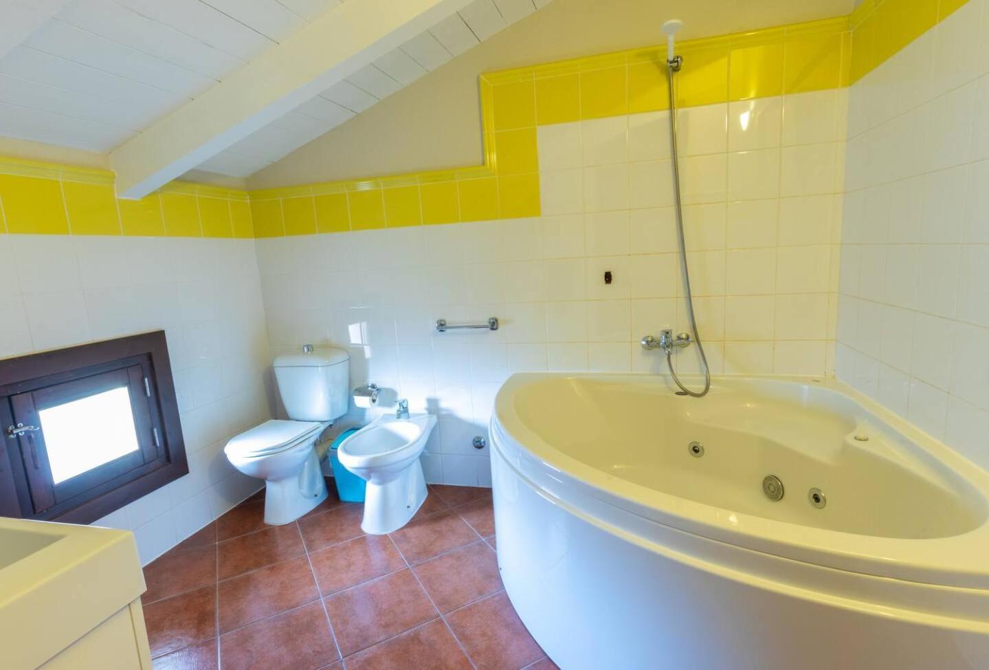 Porto Antigo 1 - Three Bedroom, Pool & Wifi Санта-Марія Екстер'єр фото