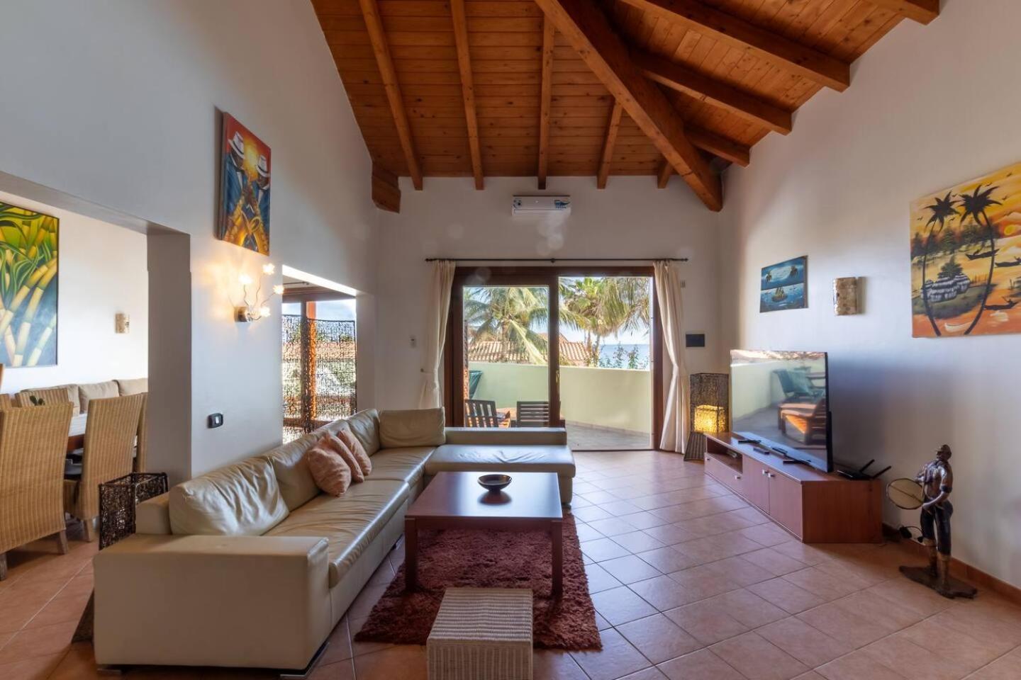 Porto Antigo 1 - Three Bedroom, Pool & Wifi Санта-Марія Екстер'єр фото